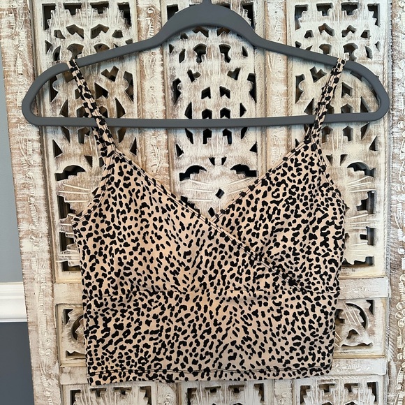 🐆Tank 🐆 - Picture 1 of 3